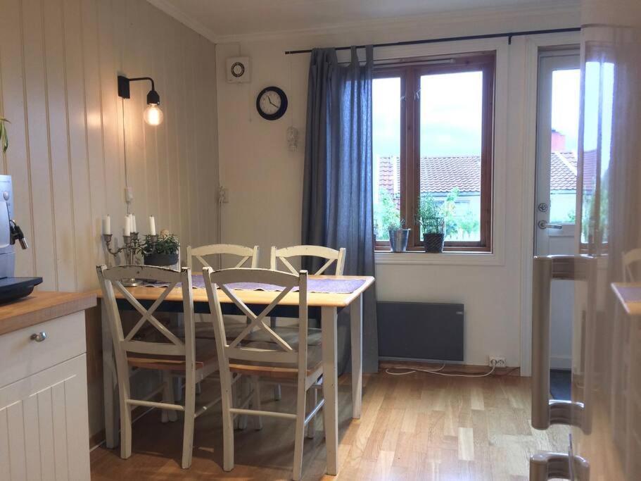 Apartment Cosy Flat For 4 Persons